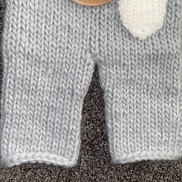 NWT Newborn Photo Hand Kit Set Size 0-3 Months - Picture 4 of 8